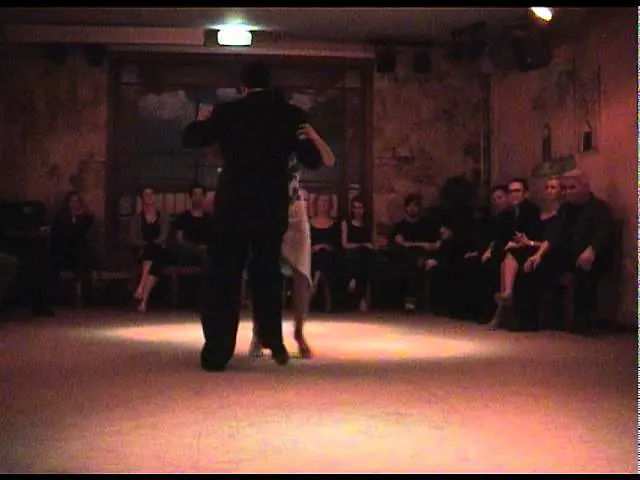 Video thumbnail for Roberto Zuccarino & Jesica Arfenoni in Experiment Tango (4)"Pensalo Bien"J.Arienzo