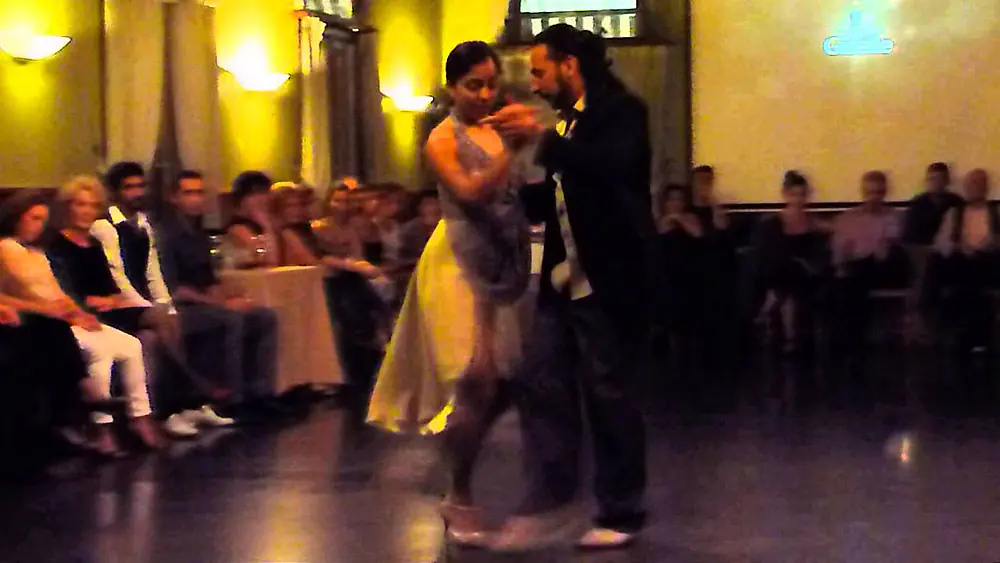 Video thumbnail for Roque Castellano & Giselle Gatica Lujan " milonga del otoño 2013"