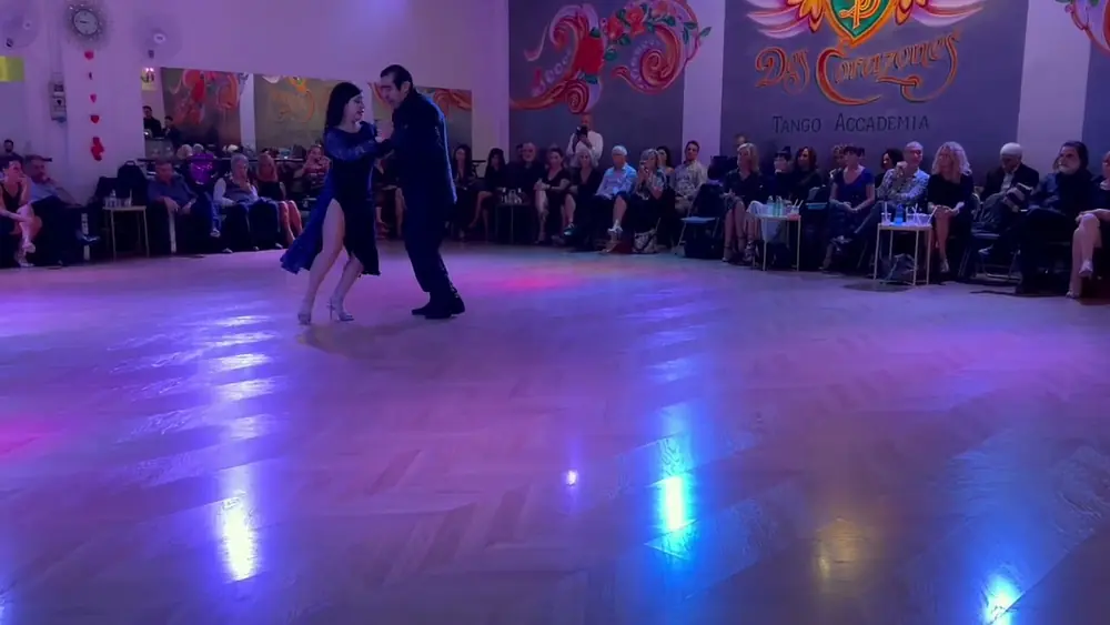 Video thumbnail for Ernesto Balmaceda & Stella Baez - 2 Corazones Tango Accademia - Rimini - 06/11/22 - 3/4