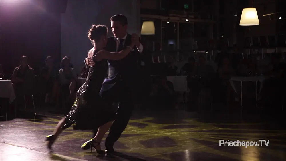 Video thumbnail for Camila Fontán and Matias Díaz, 2-3, 13 Istanbul Tango Ritual, november 2018