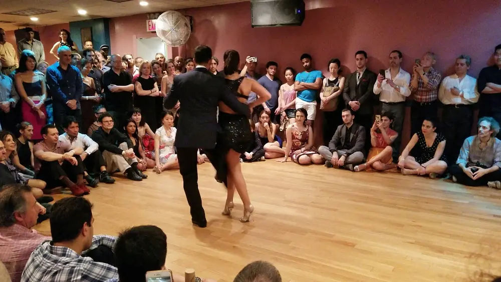 Video thumbnail for Argentine tango: "Los Totis” Virginia Gomez and Christian Marquez - Mala Suerte