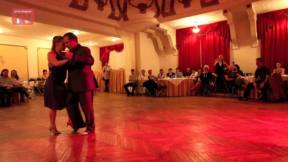 Video thumbnail for Alexey Roschektaev & Irina Nekrasova,  Argentine Tango "Nevskaya Milonga" http://prischepov.ru