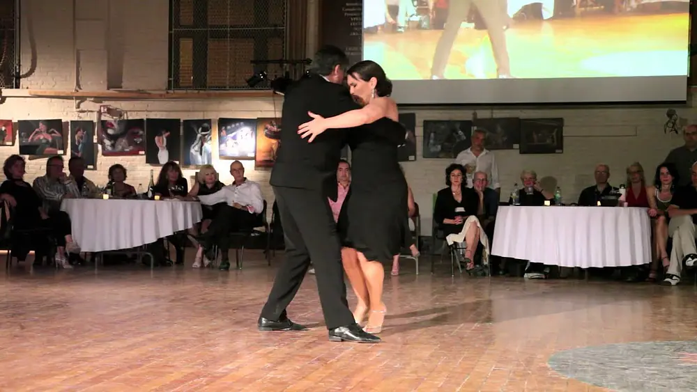 Video thumbnail for Julio Balmaceda et Corina de la Rosa "La Ultima Curda" (tango)