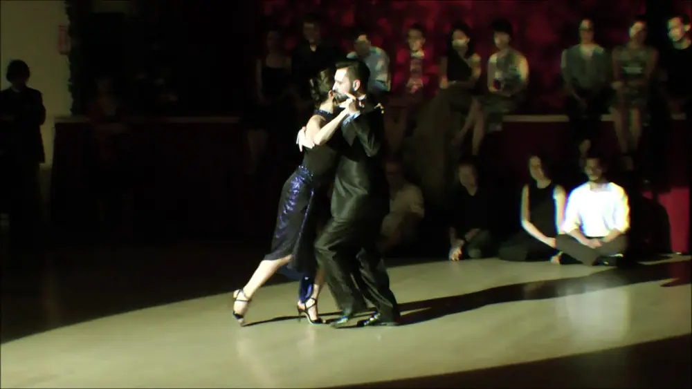 Video thumbnail for Javier Rodriguez y Moira Castellano at Vecher Tango June 1, 2019   4 of 4