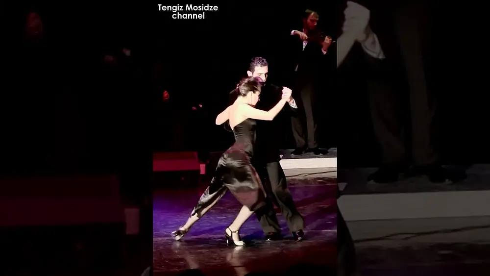 Video thumbnail for Tango dancing. 🕺💃 Fernando Gracia and Sol Cerquides. #shorts
