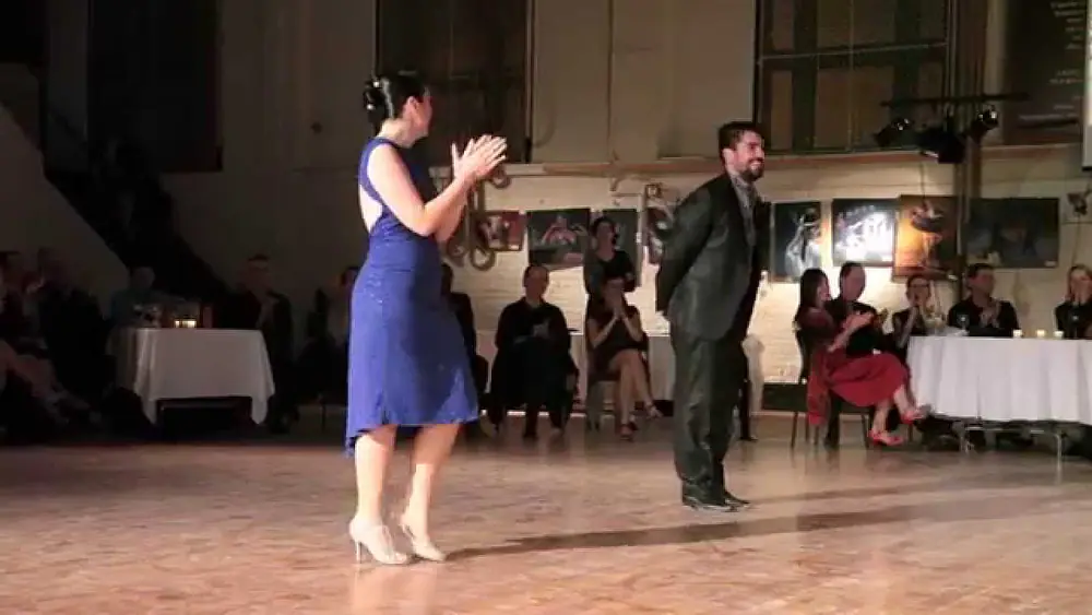 Video thumbnail for Fernando Sanchez et Ariadna Naveira, "Lejos de Ti" (valse tango) 3de4