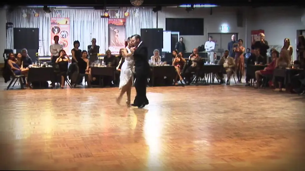 Video thumbnail for Analia Centurion y Gabriel Missé - Dance 3