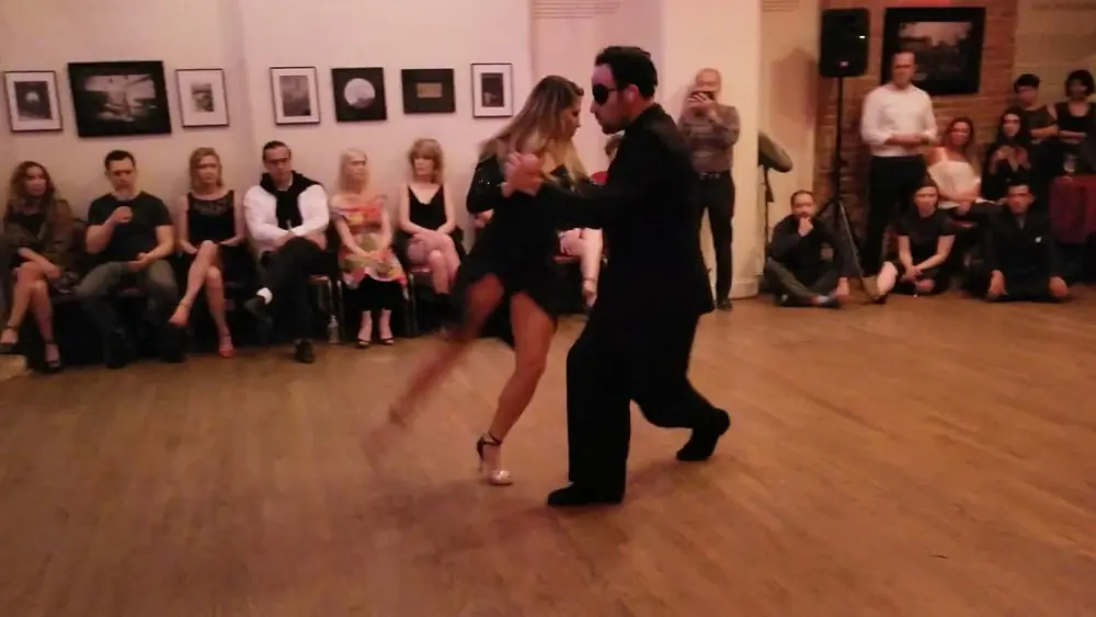 Video thumbnail for Argentine tango: Analía Centurión & Jeremias Fors - Afiches