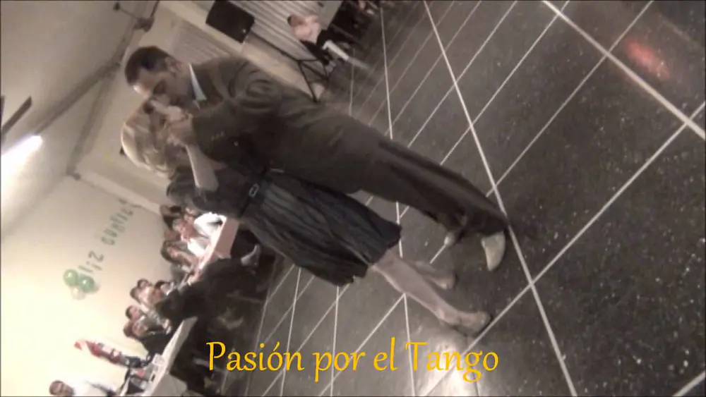 Video thumbnail for ALISON MURRAY y CARLOS BOERI Bailando el Tango ATANICHE en FLOREAL MILONGA