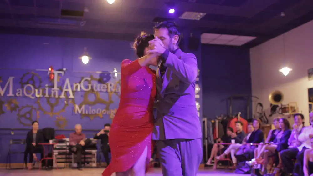Video thumbnail for Corina Herrera y Pablo Alvarez en La Maquina Tanguera 3
