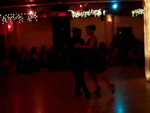 Video thumbnail for Oliver Kolker & Silvina Valz Tango Performance -1114093