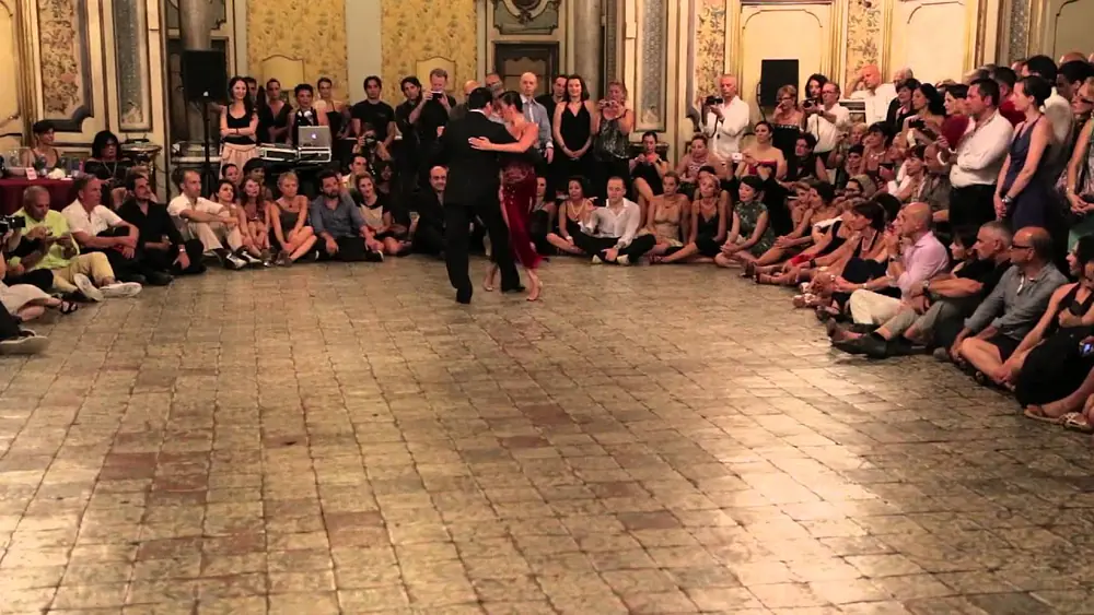 Video thumbnail for Miguel Angelo Zotto e Daiana Guspero - Catania Tango Festival 2014 - 3/3