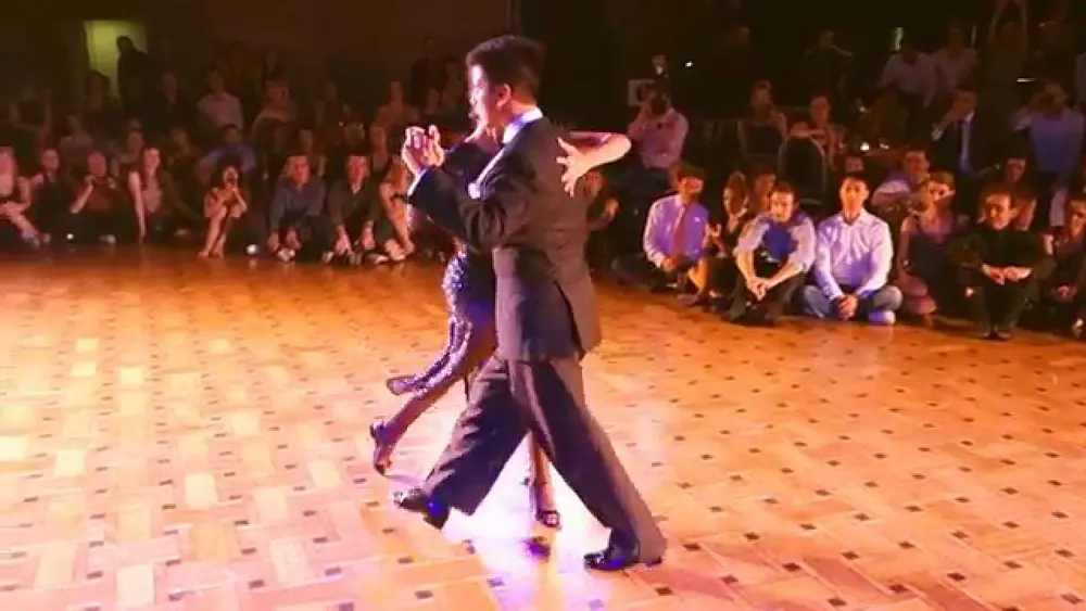 Video thumbnail for Tango: Roxana Suarez y Sebastián Achaval, 12/04/2014, Brussels Tango Festival 1/3