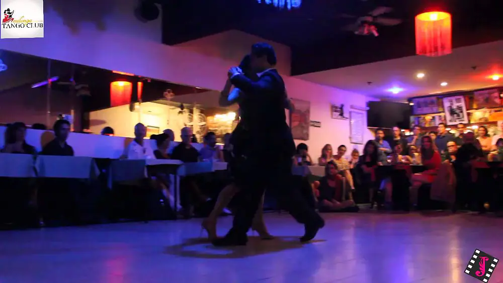 Video thumbnail for LUIS LOBATTO Y GIUSY SANTORO en el Tango Club 02/03