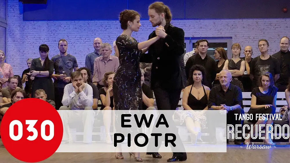 Video thumbnail for Ewa Wojtkiewicz and Piotr Roemer – Trago amargo