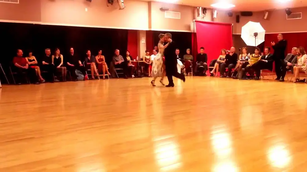 Video thumbnail for Jorge Torres and Maria Blanco — "Lo mismo que ayer" — 2/4 at TESO 2012