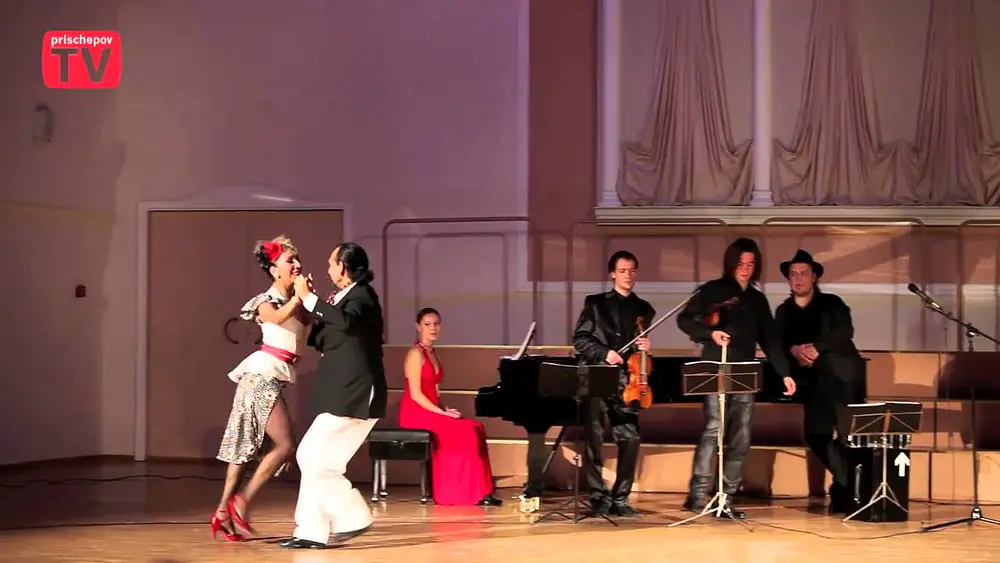 Video thumbnail for Omar Caceras and Vidala Barboza, Russia, Moscow, Shou "El Tango de Plata", 30.09.2010(3)