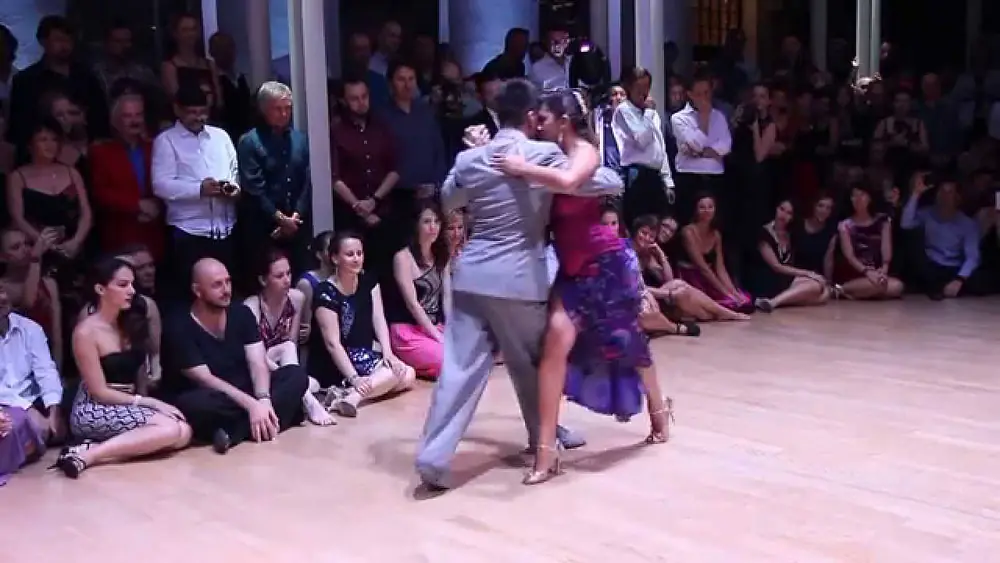 Video thumbnail for Sebastián Achával & Roxana Suárez - De Que Podemos Hablar, di Sarli - Łódź Tango Salon Festival 2015