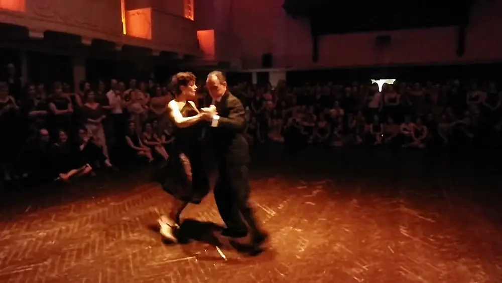 Video thumbnail for Esteban Moreno & Claudia Codega on MUCHO MÁS orchestra tango weekend 2023