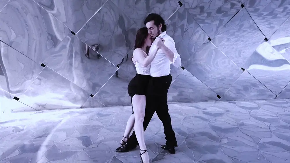 Video thumbnail for Tango à la  Philharmonie de Paris - Ariane Liautaud & Karim El Toukhi