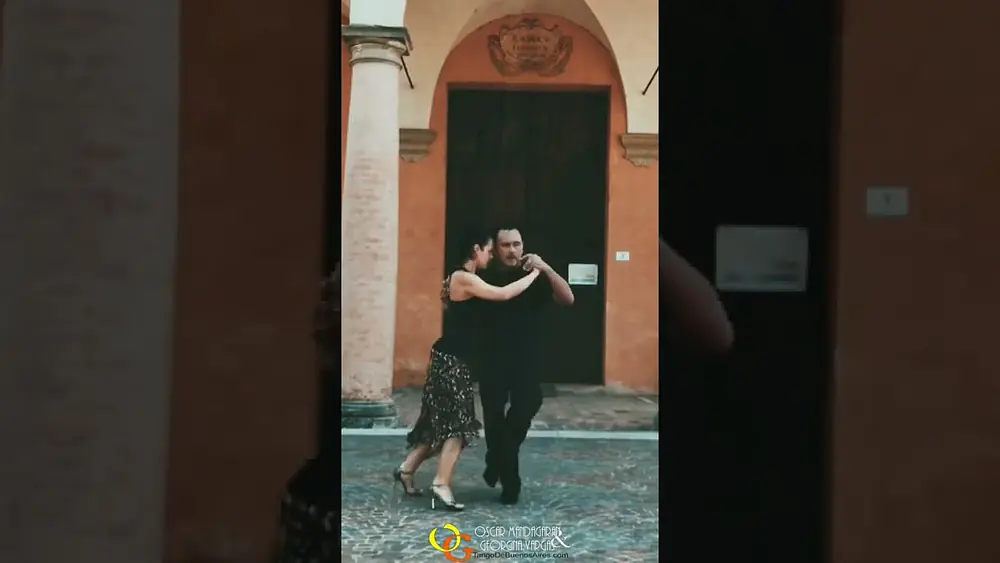 Video thumbnail for #tango  #milonga GIRO Georgina Vargas Oscar Mandagaran #tangodebuenosaires