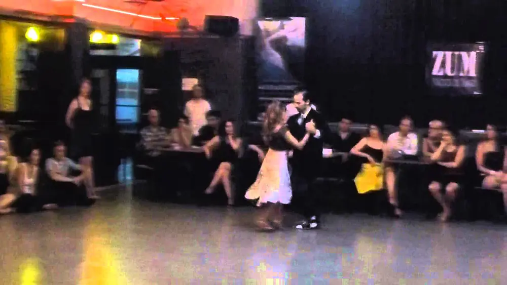 Video thumbnail for Tango - Damián Esell & Nancy Louzán (2.3) - 28.02.2014 Club Villa Malcom