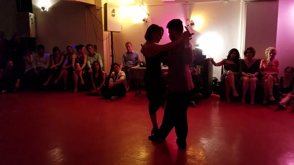 Video thumbnail for Argentine tango: Diana Suarez & Juan David Bedoya - Y Dicen Que No Te Quiero