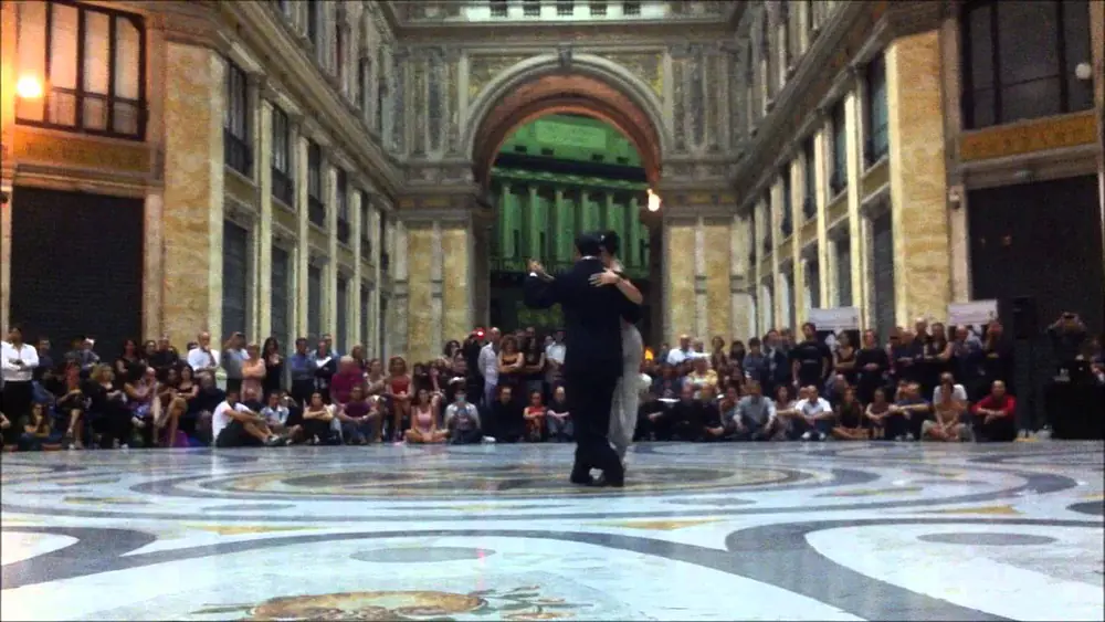 Video thumbnail for Nora Witanowsky Juan Carlos Martinez Improvisación 2 Galleria Umberto I° Napoli 16/09/2012