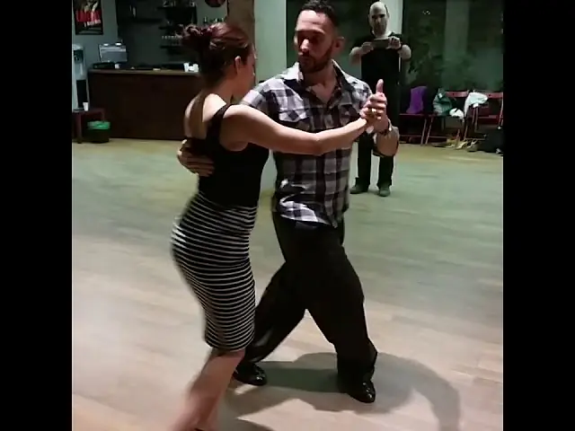 Video thumbnail for Tango class resume Vol.8-Sequence with ganchos-Loukas Balokas&Georgia Priskou