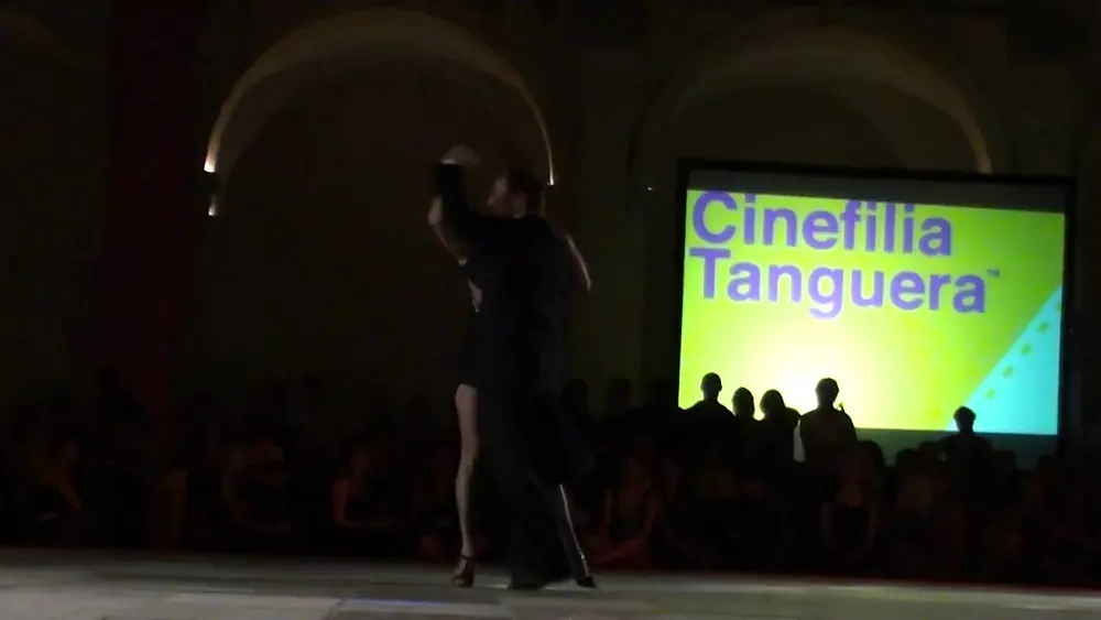 Video thumbnail for Luis Castro y Claudia Mendoza - Catania Tango Festival 2010 prima esibizione