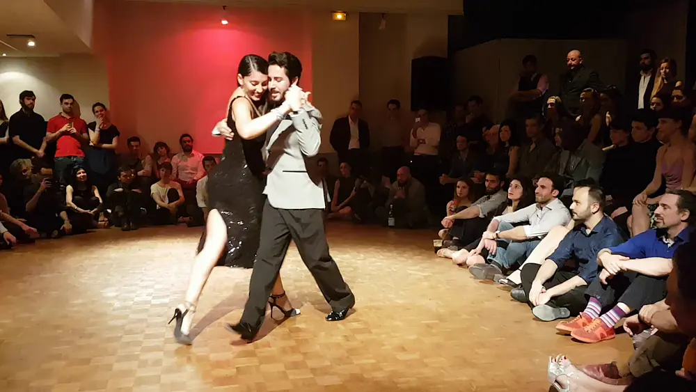 Video thumbnail for Haris Mihail & Natasha Lewinger _ Démo 3/4  ❤ @ Milonga El Garron Burn the dancefloor  _  Paris